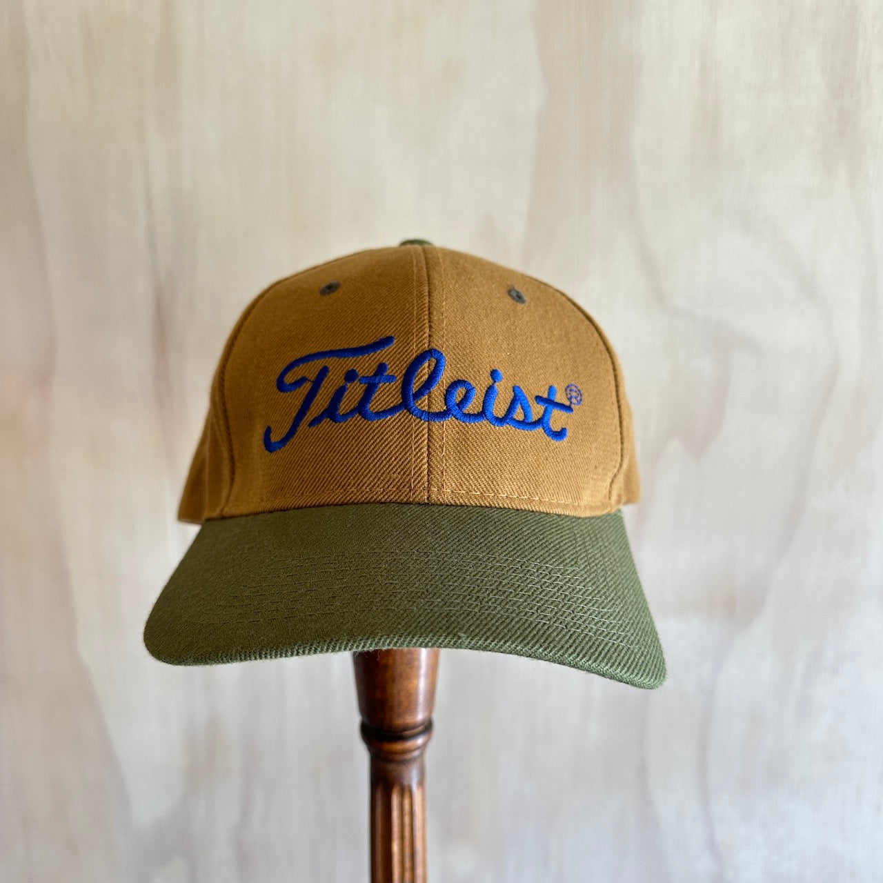 Vintage 2-Tone Titleist Golf Hat