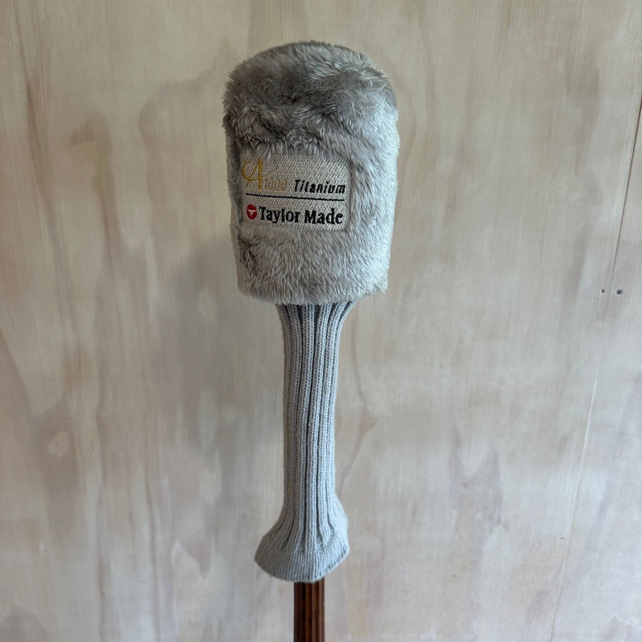 A1000 Titanium Taylor Made Headcover