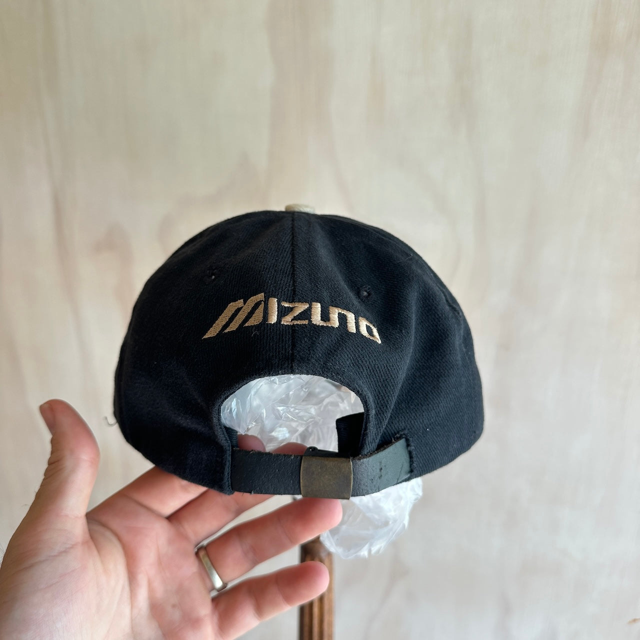 Vintage Mizuno Zoid Golf hat with Leather strap