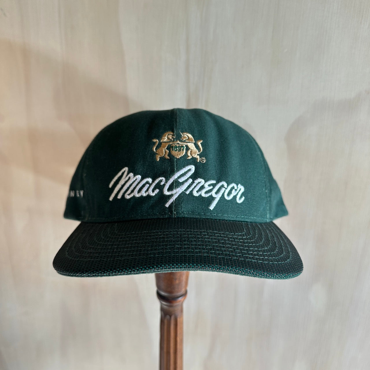 Vintage MacGregor Tourney Leather Strap Golf Hat