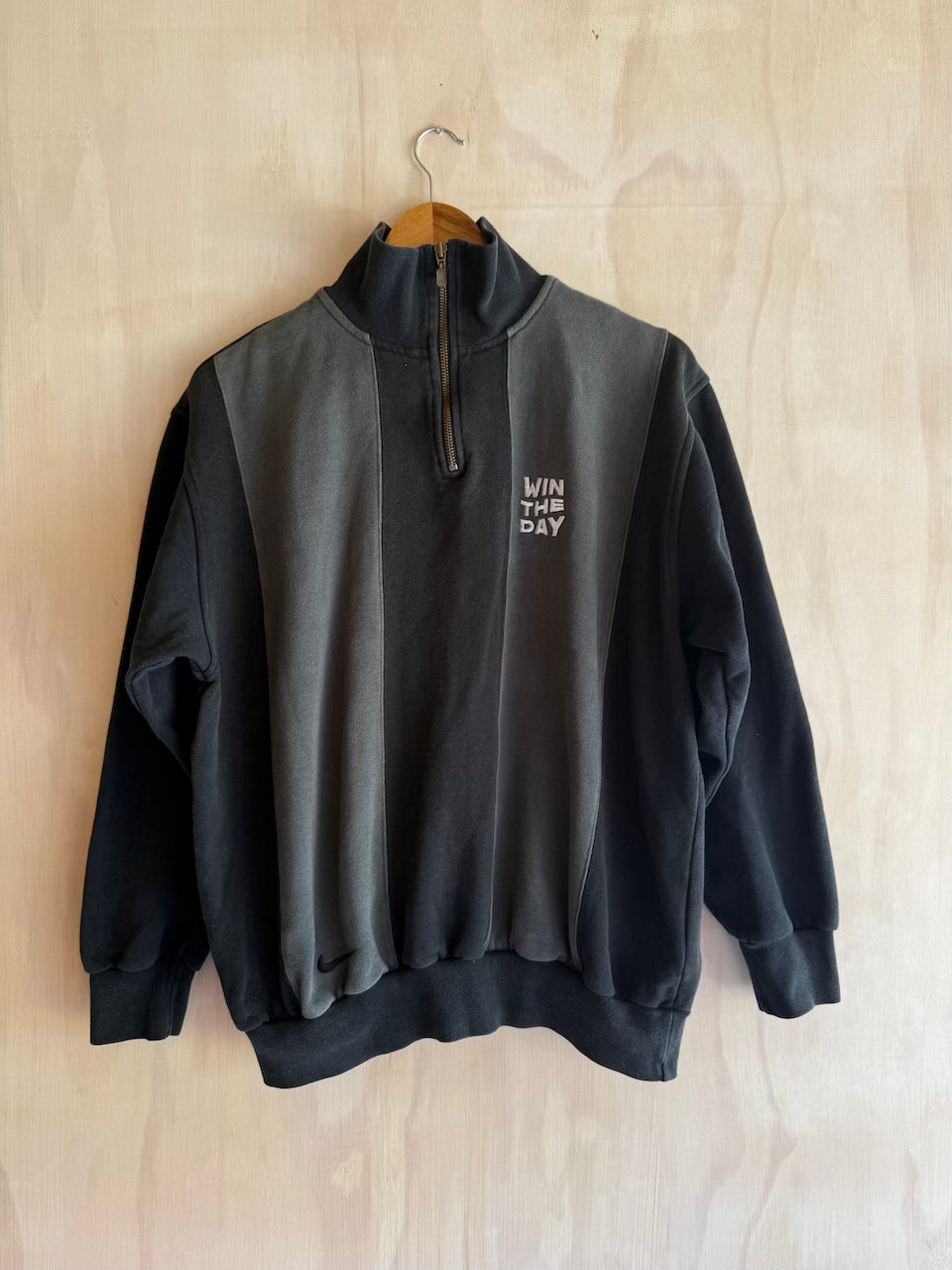 Vintage Nike Win The Day Embroidered 1/4 Zip Jumper (M)